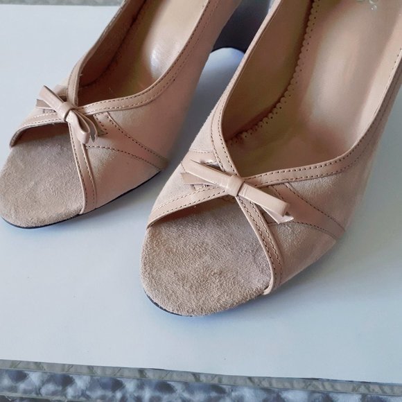 NWOT Franco Sarto pink suede open toe wedge shoes - Picture 6 of 7